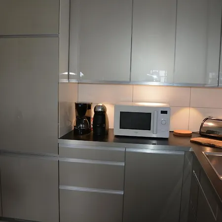 Faiza Villa La Garonnette-Plage