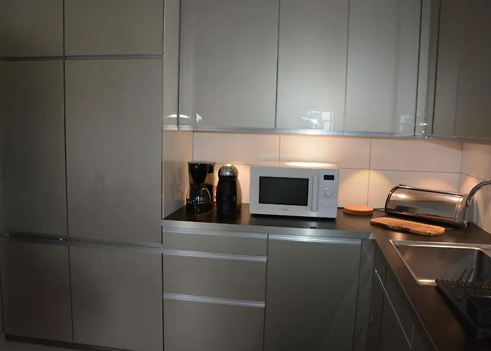 Faiza Villa La Garonnette-Plage