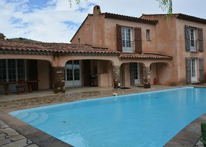 Faiza Villa La Garonnette-Plage